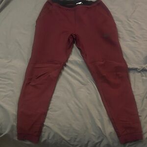 NIKE MENS DRI-FIT Maroon Joggers